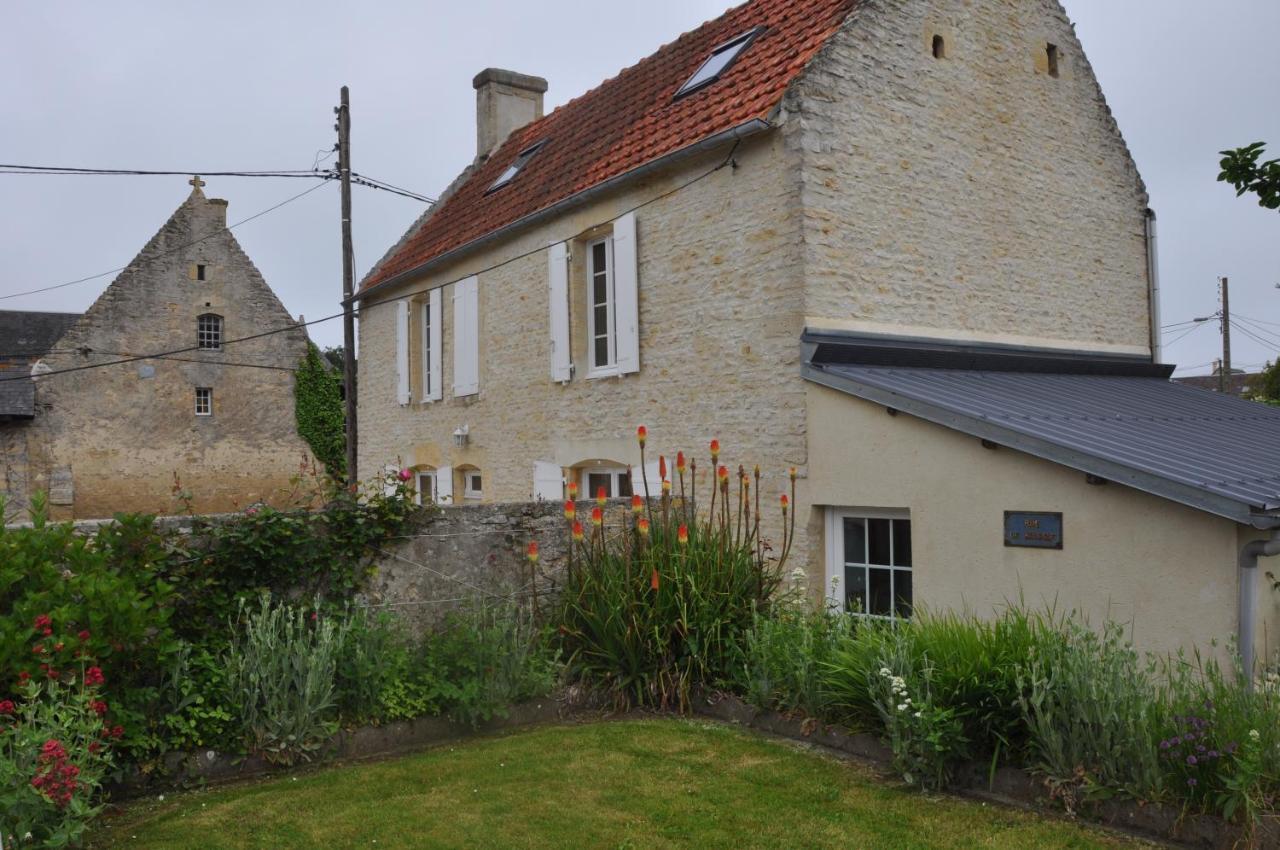 Le Petit Clos Du Bessin Villa Longues-sur-Mer Exterior photo