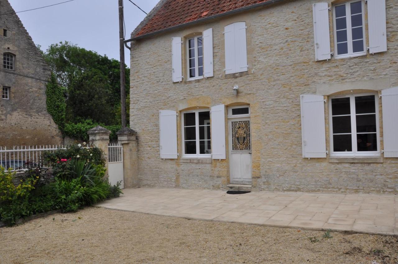 Le Petit Clos Du Bessin Villa Longues-sur-Mer Exterior photo